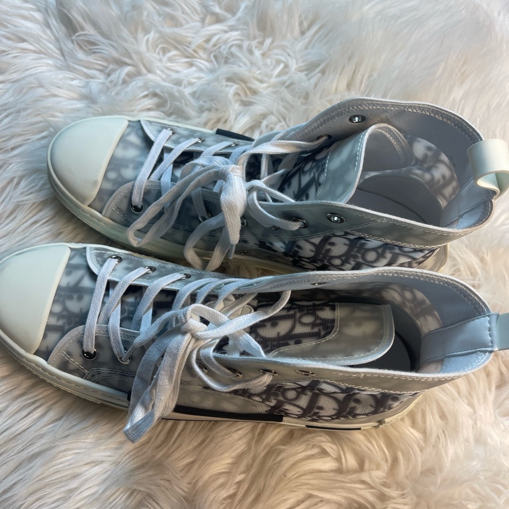 Dior B23 High Dior Oblique High Top Sneakers